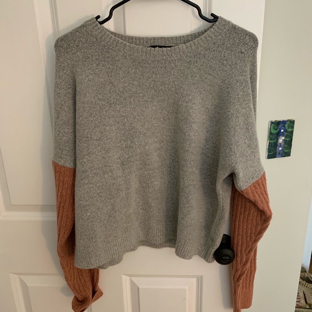 Lulus grey and rust pink sweater
